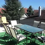 Oázis Apartmán *
