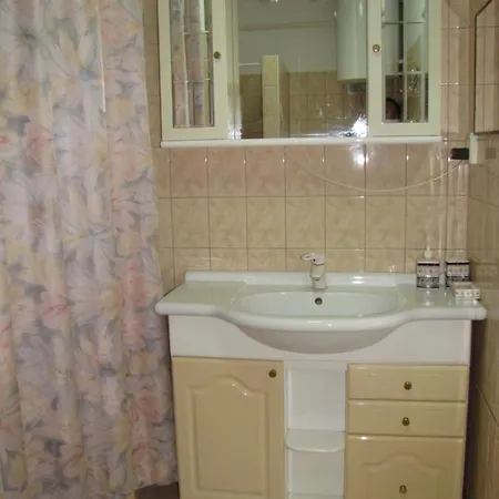 Oazis Apartmanhaz Apartament *