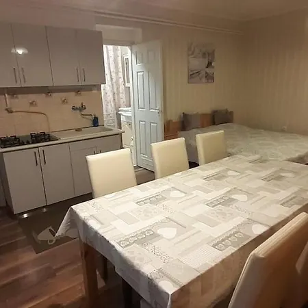 Oazis Apartmanhaz
