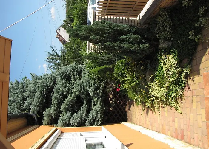 Oazis Apartmanhaz * Hajduszoboszlo