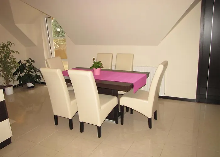 Oazis Apartmanhaz Hajduszoboszlo