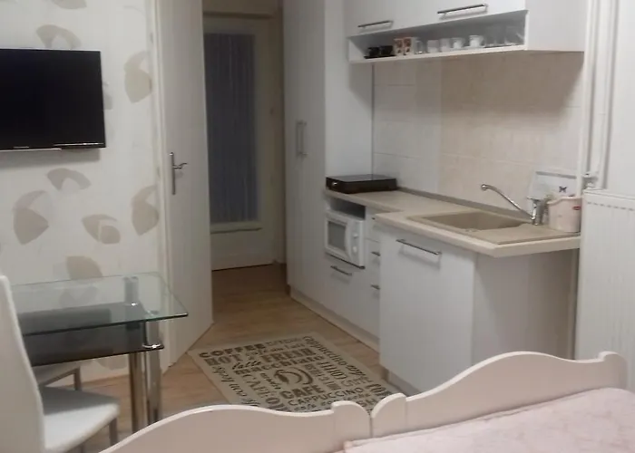 Oazis Apartmanhaz Apartment